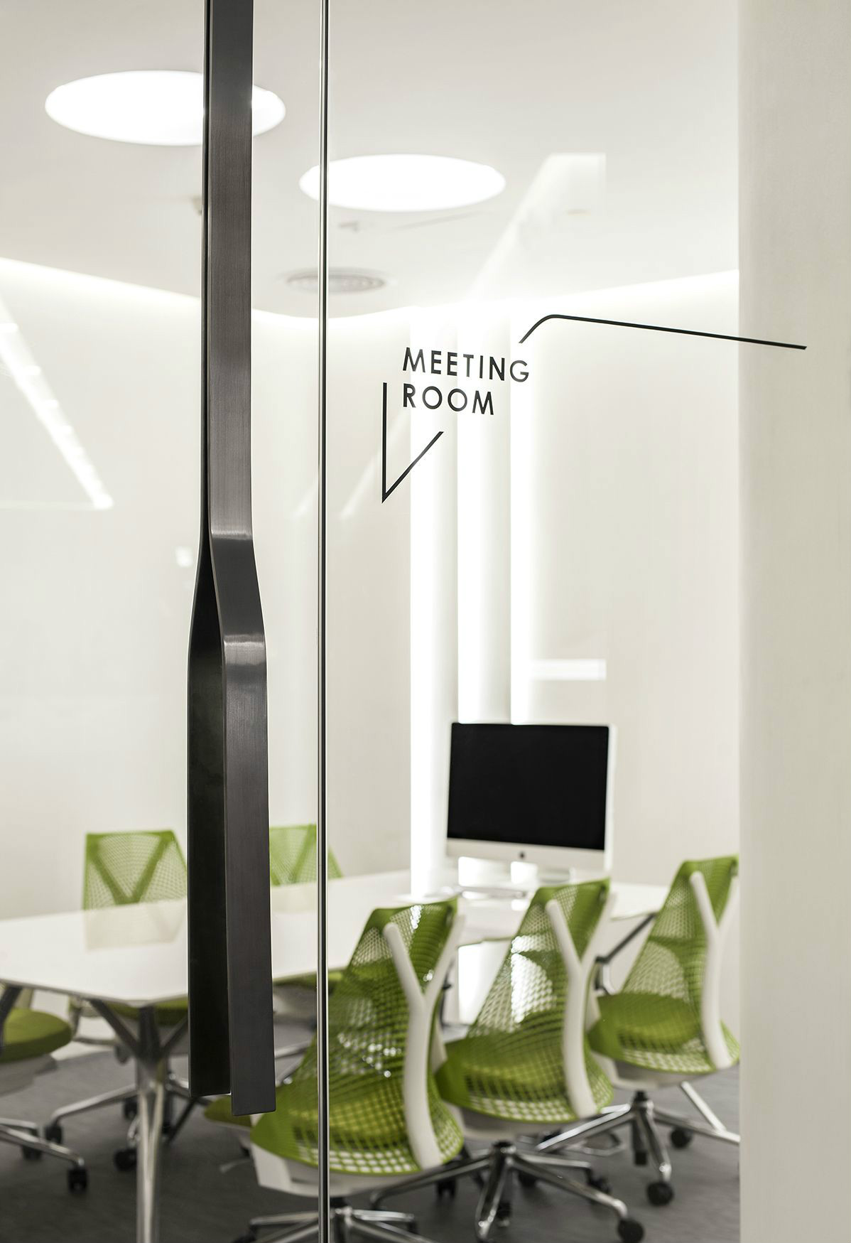 徐匯區(qū)高檔辦公室裝修設(shè)計-第3張圖片-上海古都建筑設(shè)計集團 徐匯區(qū)高檔辦公室裝修設(shè)計-第3張圖片-上海古都建筑設(shè)計集團