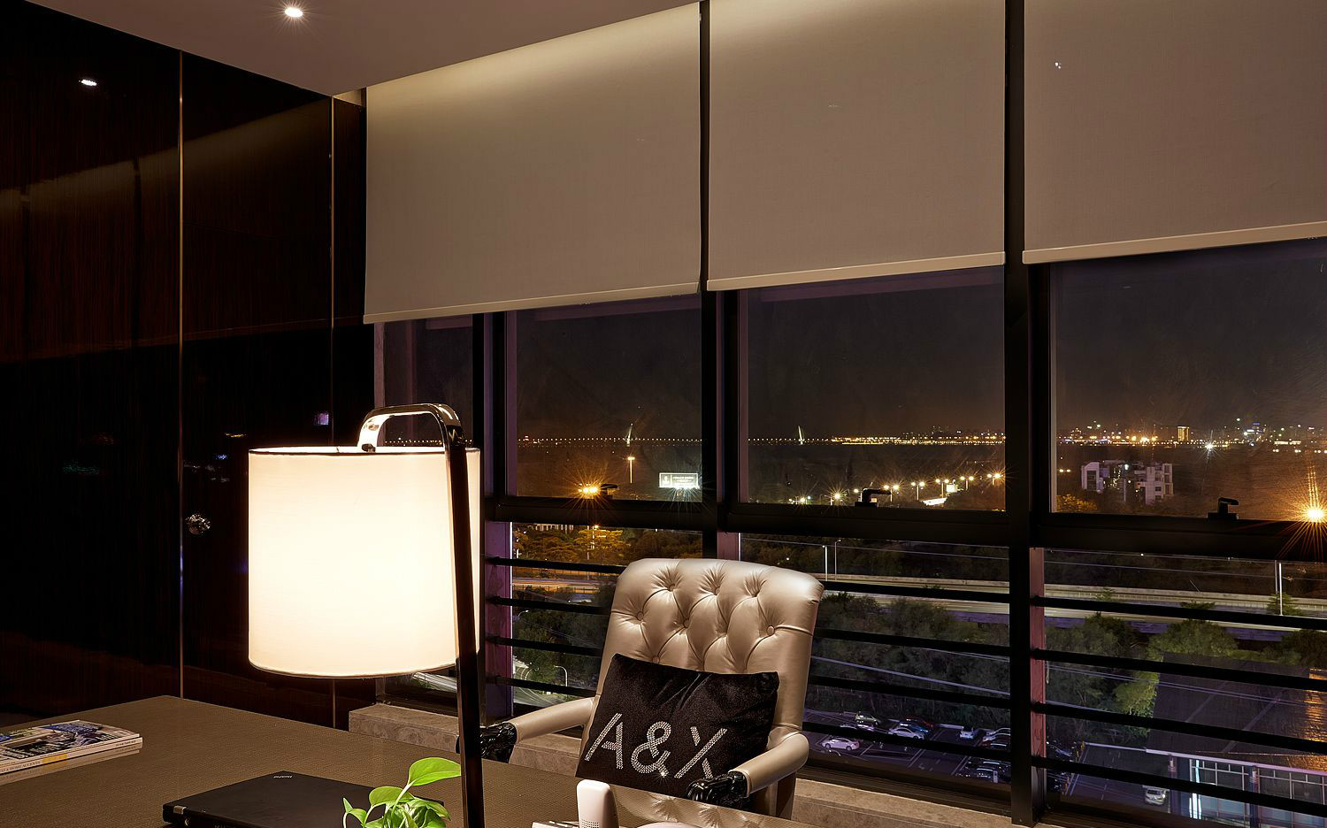 大氣奢華風格辦公室裝修設(shè)計-第7張圖片-上海古都建筑設(shè)計集團