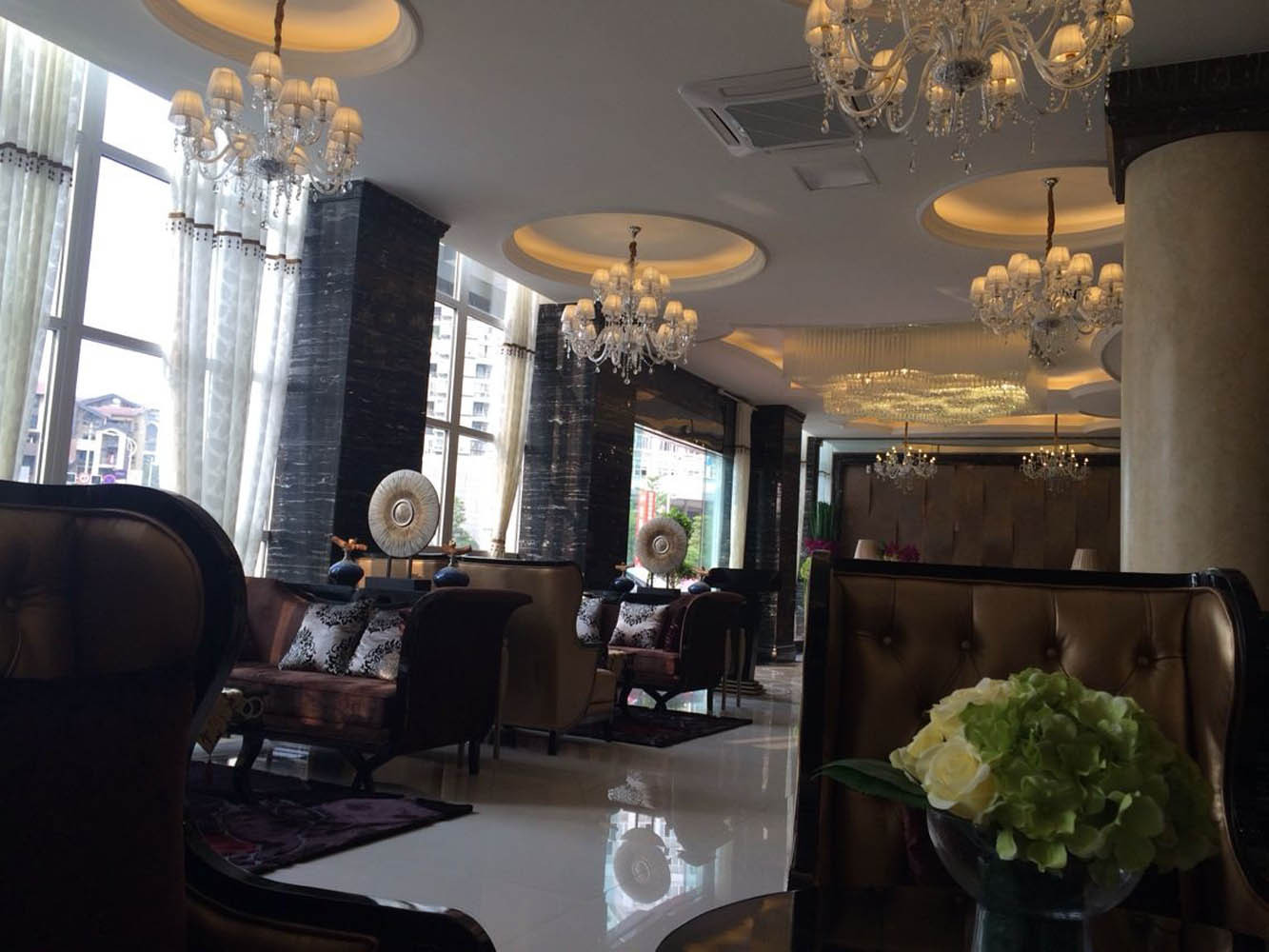 普陀區(qū)奢侈歐式辦公室裝修設(shè)計(jì)-第2張圖片-上海古都建筑設(shè)計(jì)集團(tuán) 普陀區(qū)奢侈歐式辦公室裝修設(shè)計(jì)-第2張圖片-上海古都建筑設(shè)計(jì)集團(tuán)