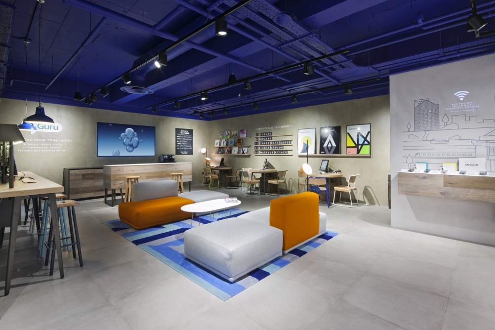 工業(yè)風格手機店裝修設計-第2張圖片-上海古都建筑設計集團