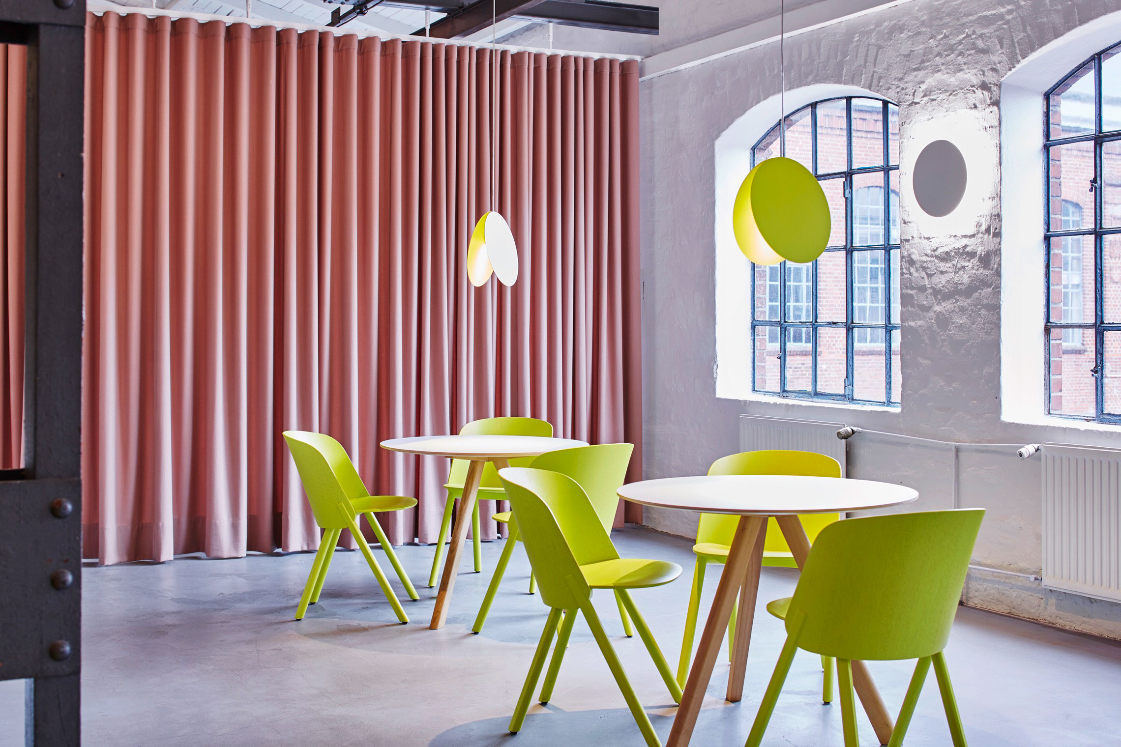 現(xiàn)代創(chuàng)意攝影棚裝修設(shè)計-第4張圖片-上海古都建筑設(shè)計集團(tuán) 現(xiàn)代創(chuàng)意攝影棚裝修設(shè)計-第4張圖片-上海古都建筑設(shè)計集團(tuán)