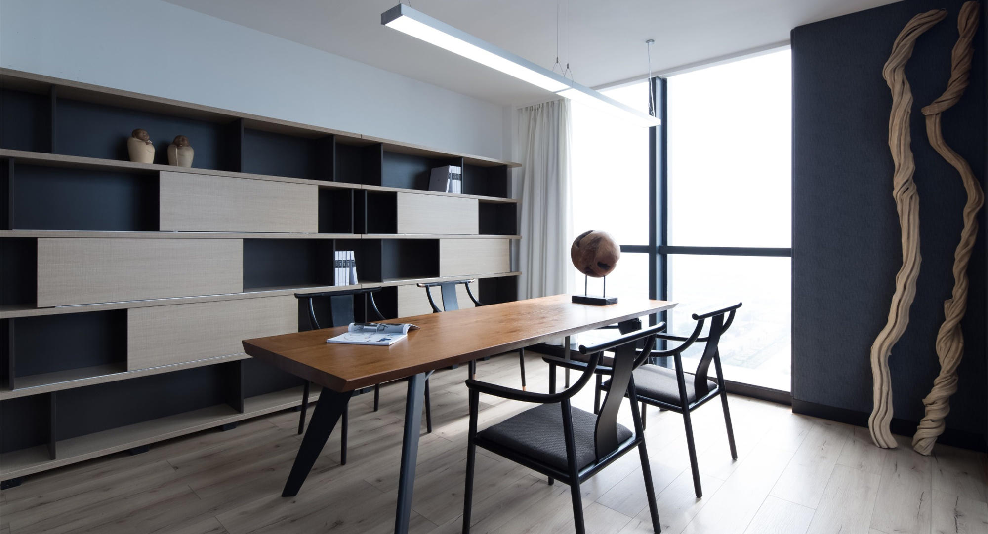 商務(wù)穩(wěn)重風(fēng)格辦公室裝修設(shè)計(jì)-第3張圖片-上海古都建筑設(shè)計(jì)集團(tuán)